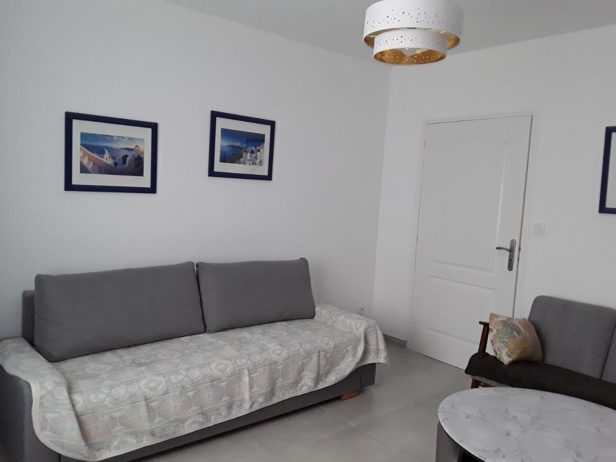 Maison De Vacances A Saint Martin De Brehal Pres De Granville Екстериор снимка