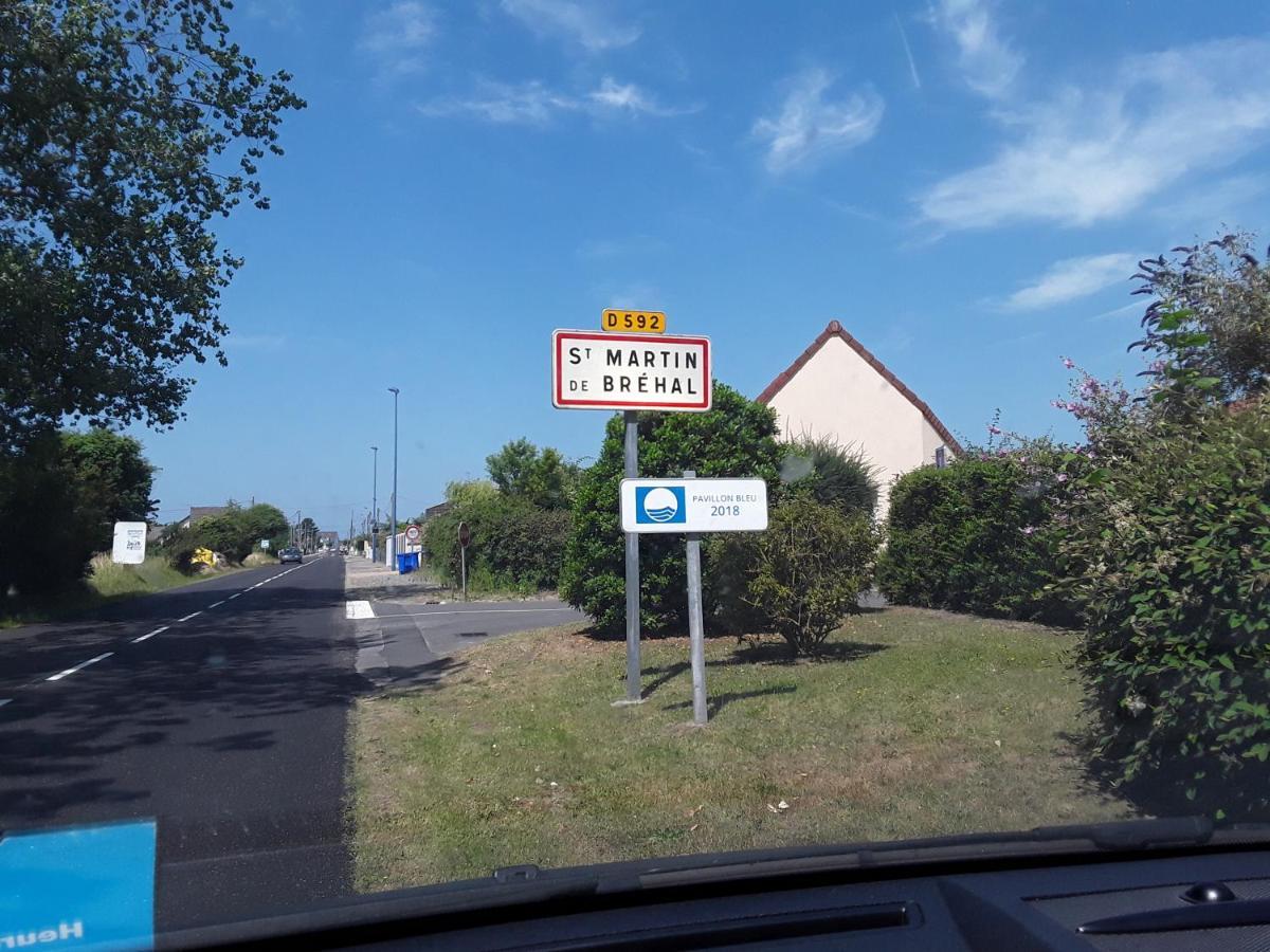 Maison De Vacances A Saint Martin De Brehal Pres De Granville Екстериор снимка